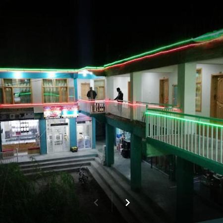 Hotel Noor Nama Palace Hunza Hassan Abad Esterno foto